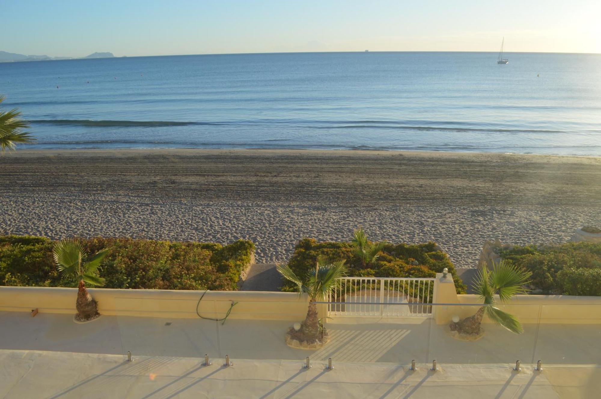 Espectacular Apartamento A Pie De Playa En Chalet Roquetes Alicante Extérieur photo